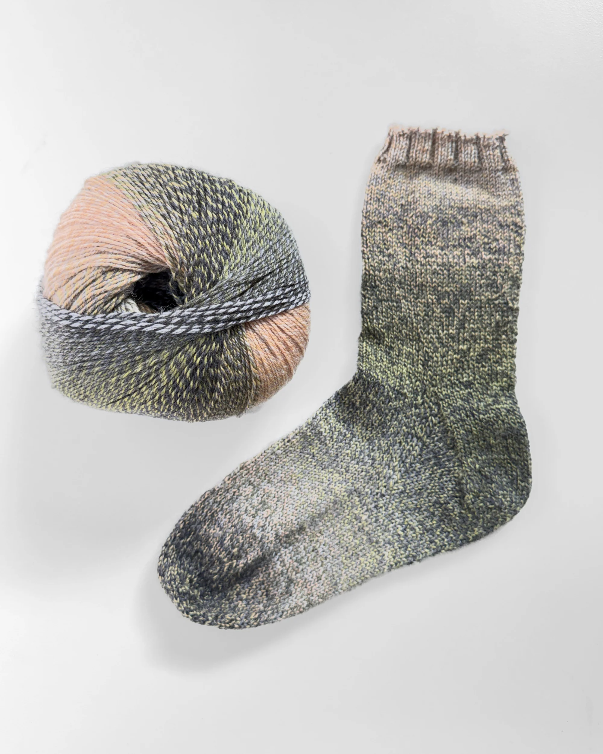 Multicoloured Sock Yarn 4 ply - Image 11