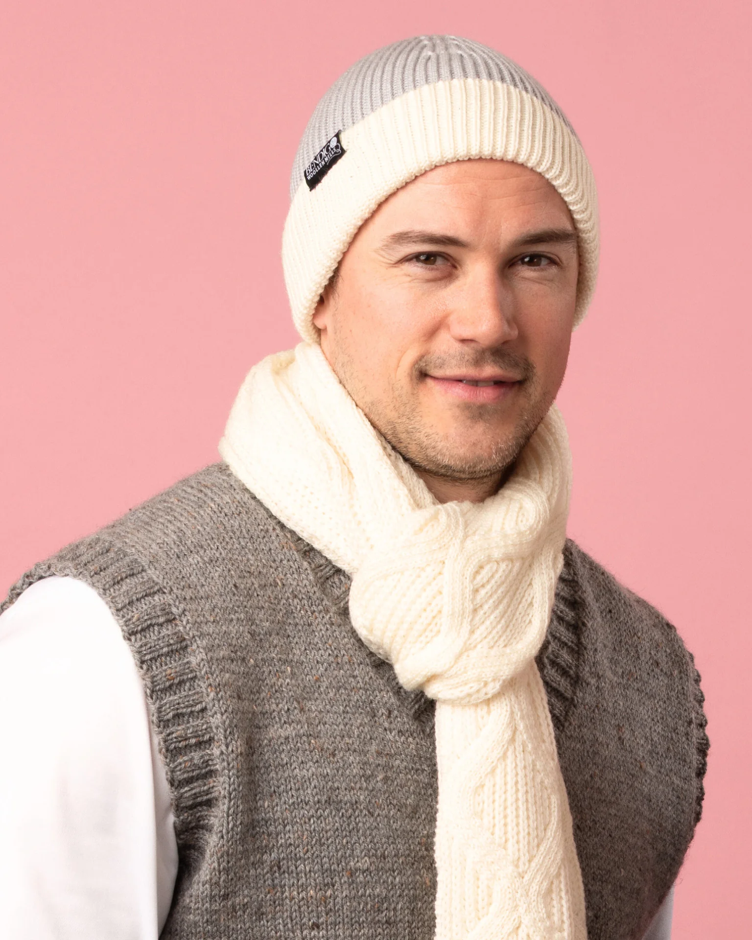 Contrast Beanie - Image 4