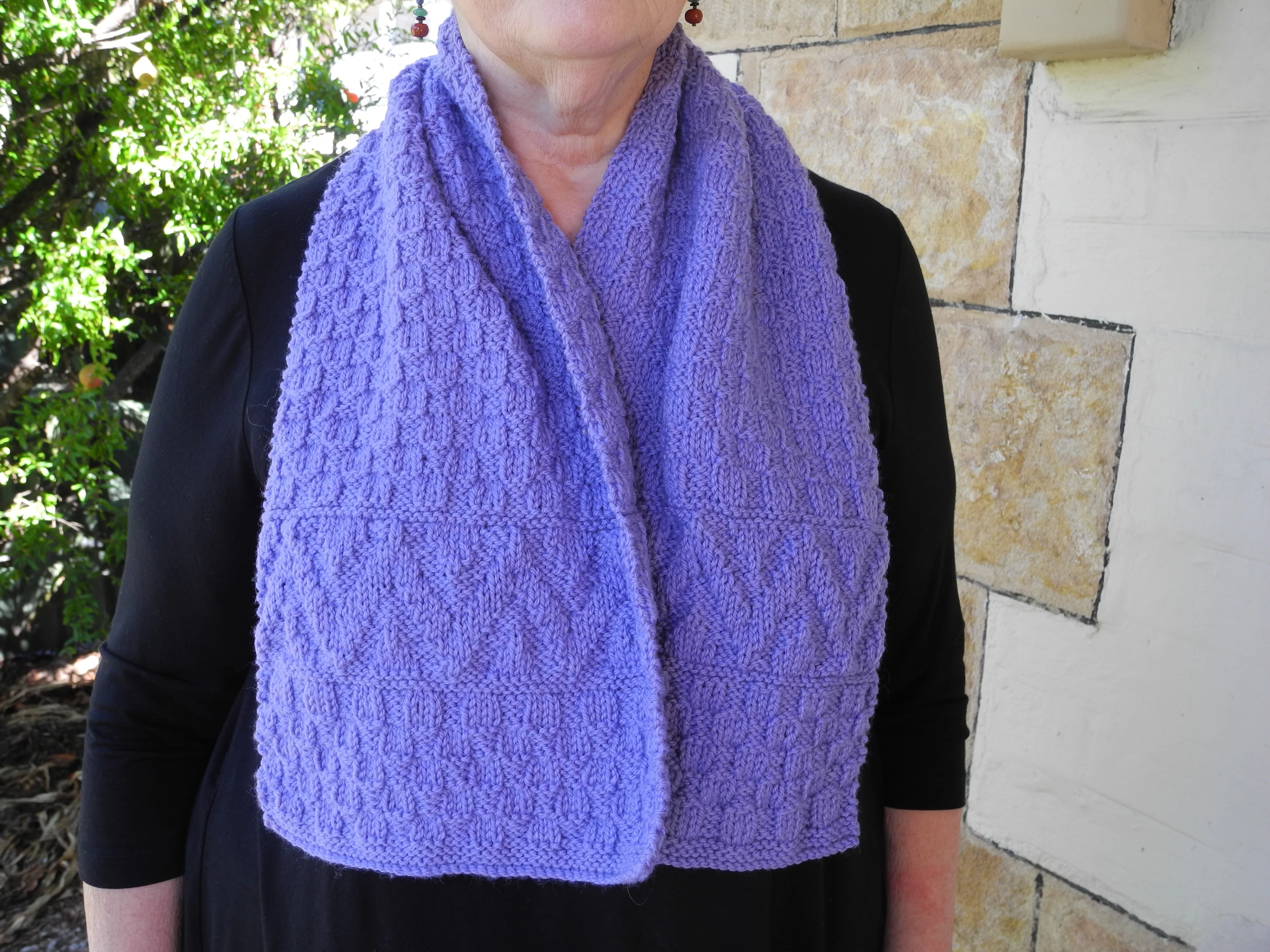 Chevrons and Chequers Scarves PDF