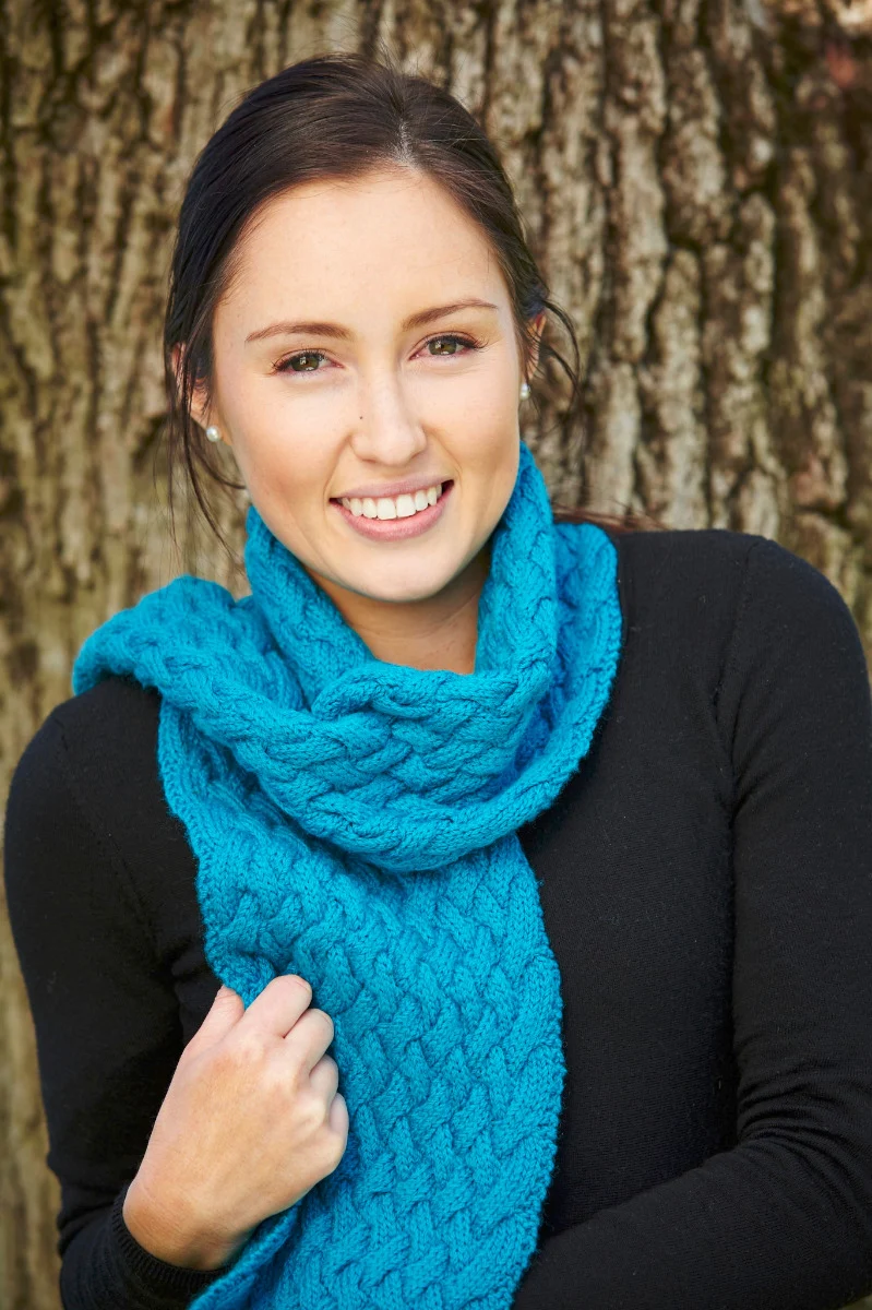 PT 8425 - 4 Scarves - Knitting Pattern - Image 4