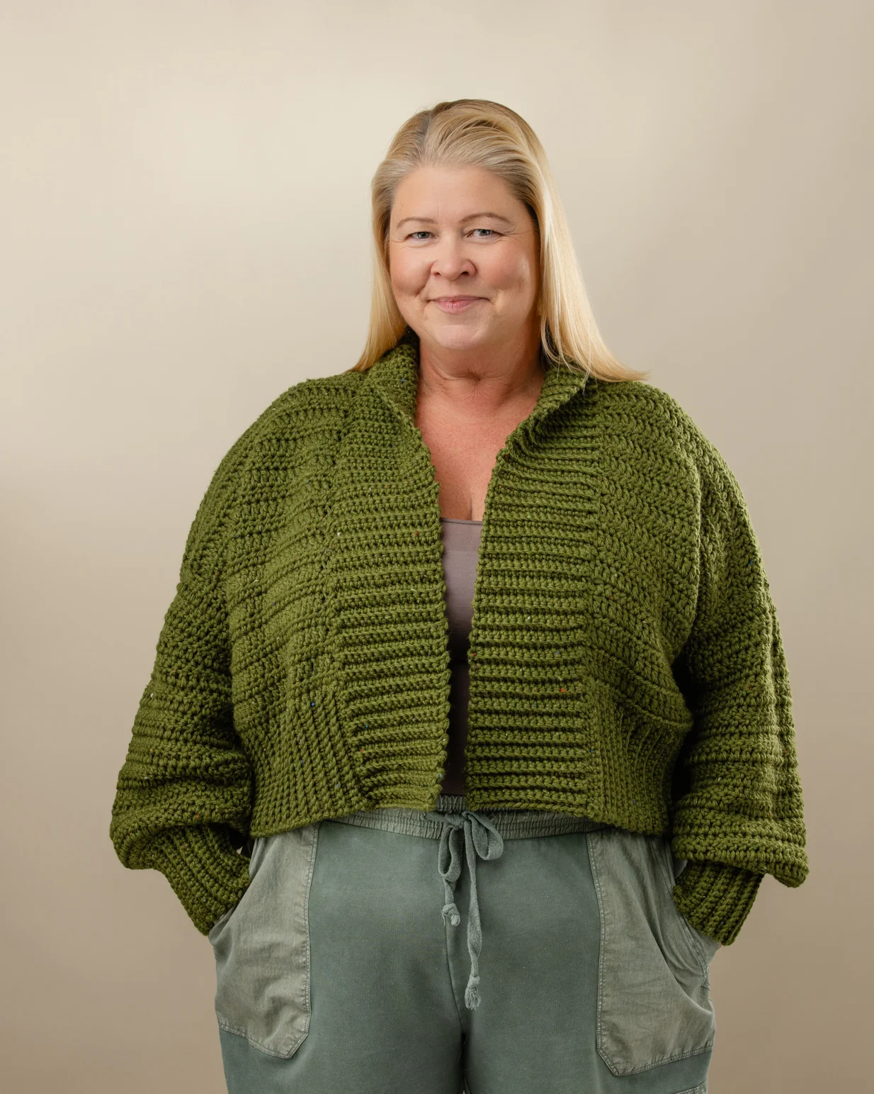 The Eva Crochet Cardigan - Chunky Yarn - Adult Crochet Pattern | PT 8695 - Image 5