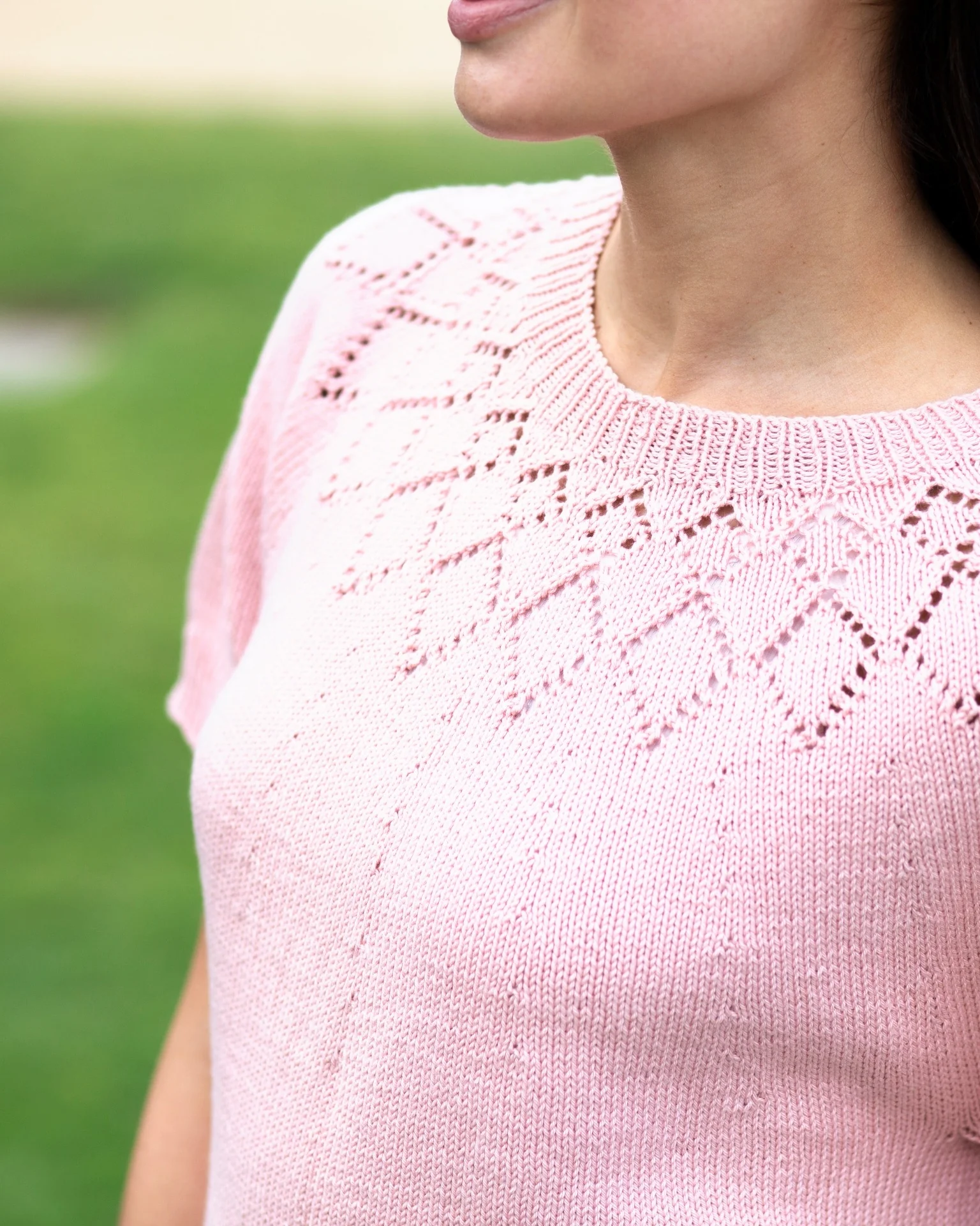 The Demi Diamond Top - Women's Knitting Pattern | PT 8721 - Image 8