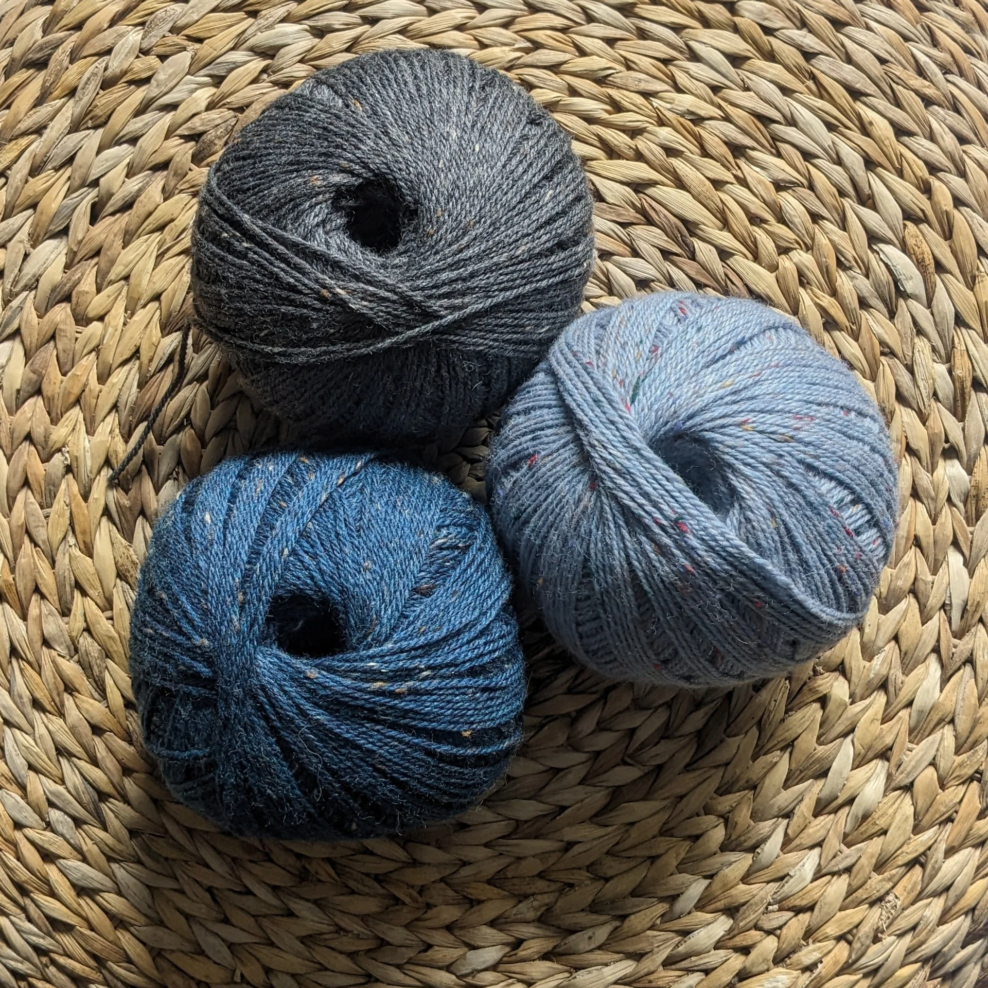 Rustic Tweed 10 Ply - Image 55