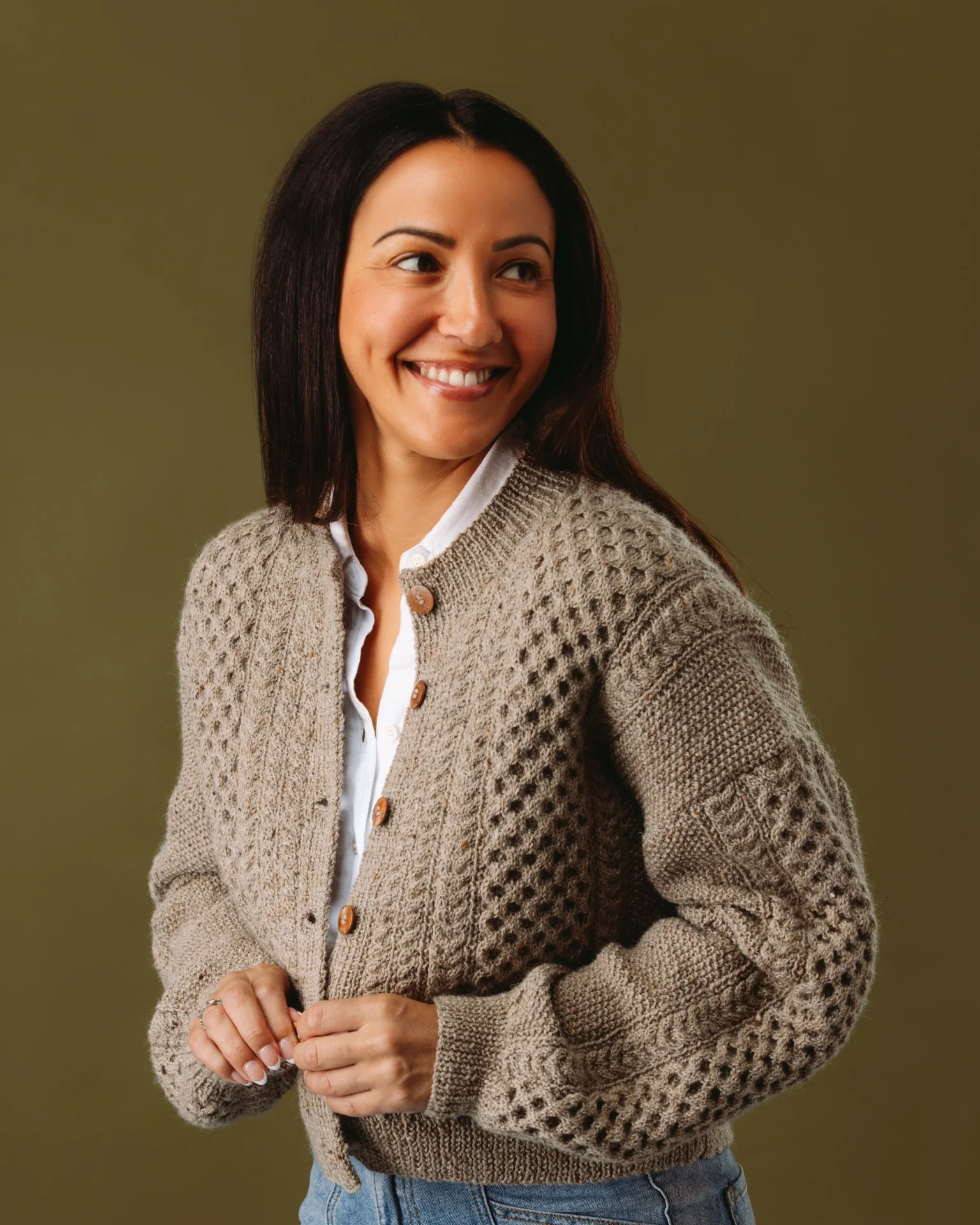 The Rose Cabled Cardigan - Women's Knitting Pattern | PT 8709 - Image 3