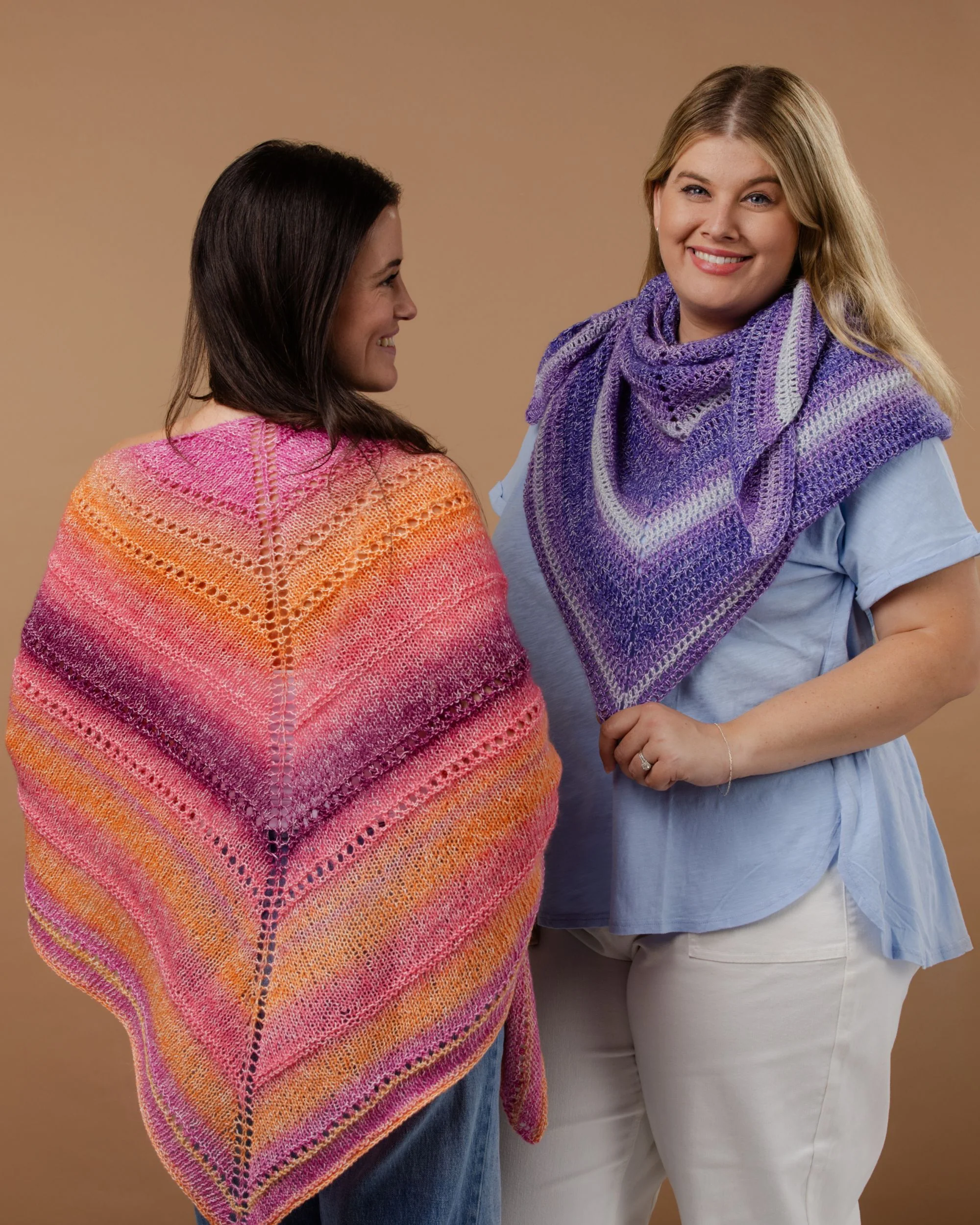 Iridescence 8 ply - Image 17